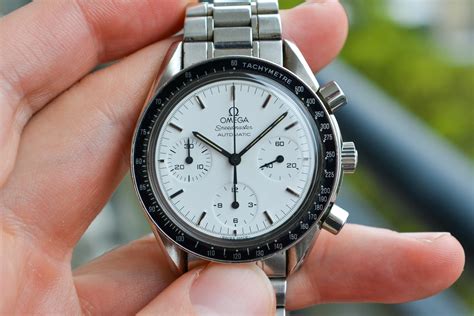 omega speedmaster white